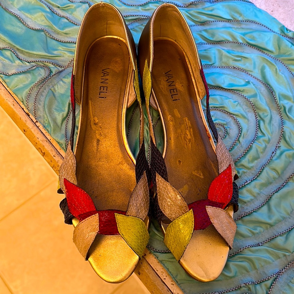 Multi-Color soft leather open tow flats